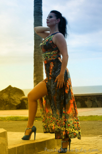 Queen-Gina05